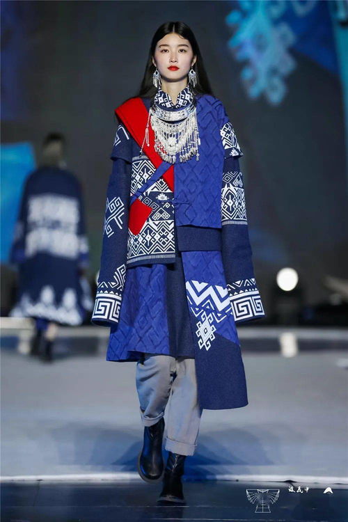 第三屆中國 浙江 民族服飾設(shè)計(jì)展演決賽現(xiàn)場丨迎建黨百年 織民族華服 同心共筑中國夢